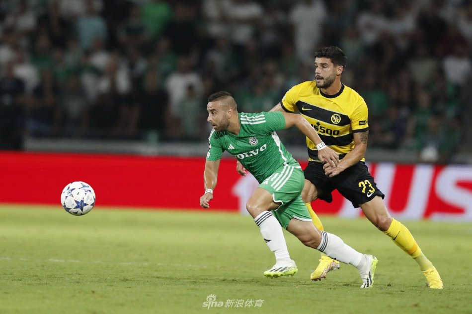 更加自由地 更加自由地